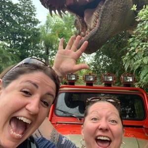 Meet your Posher, Suzanne